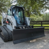 4-Way vs. 6-Way Dozer Blade: Which Is Right for You?